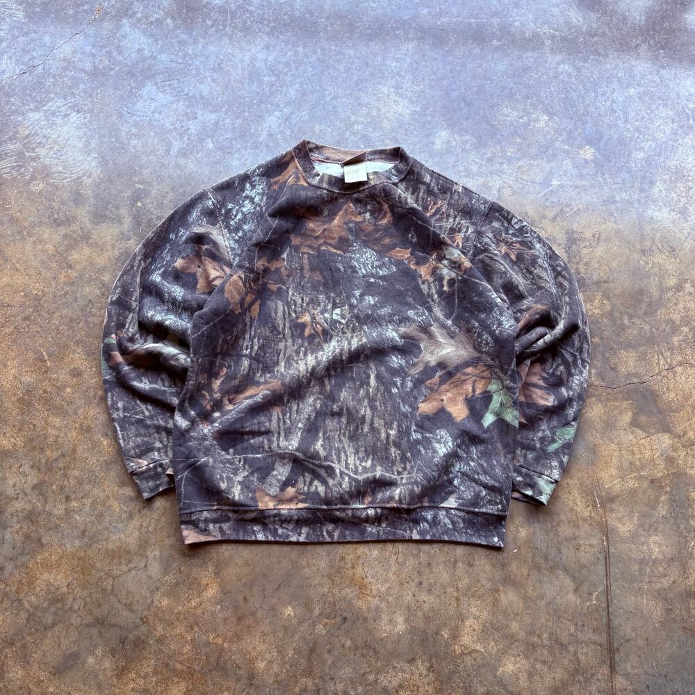 Vintage Essential Boxy Jerzees Camo Sweatshirt‎